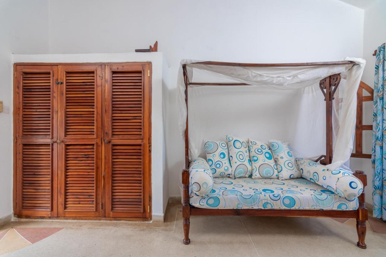 Joysvilla Family Holiday Home Malindi Exteriör bild