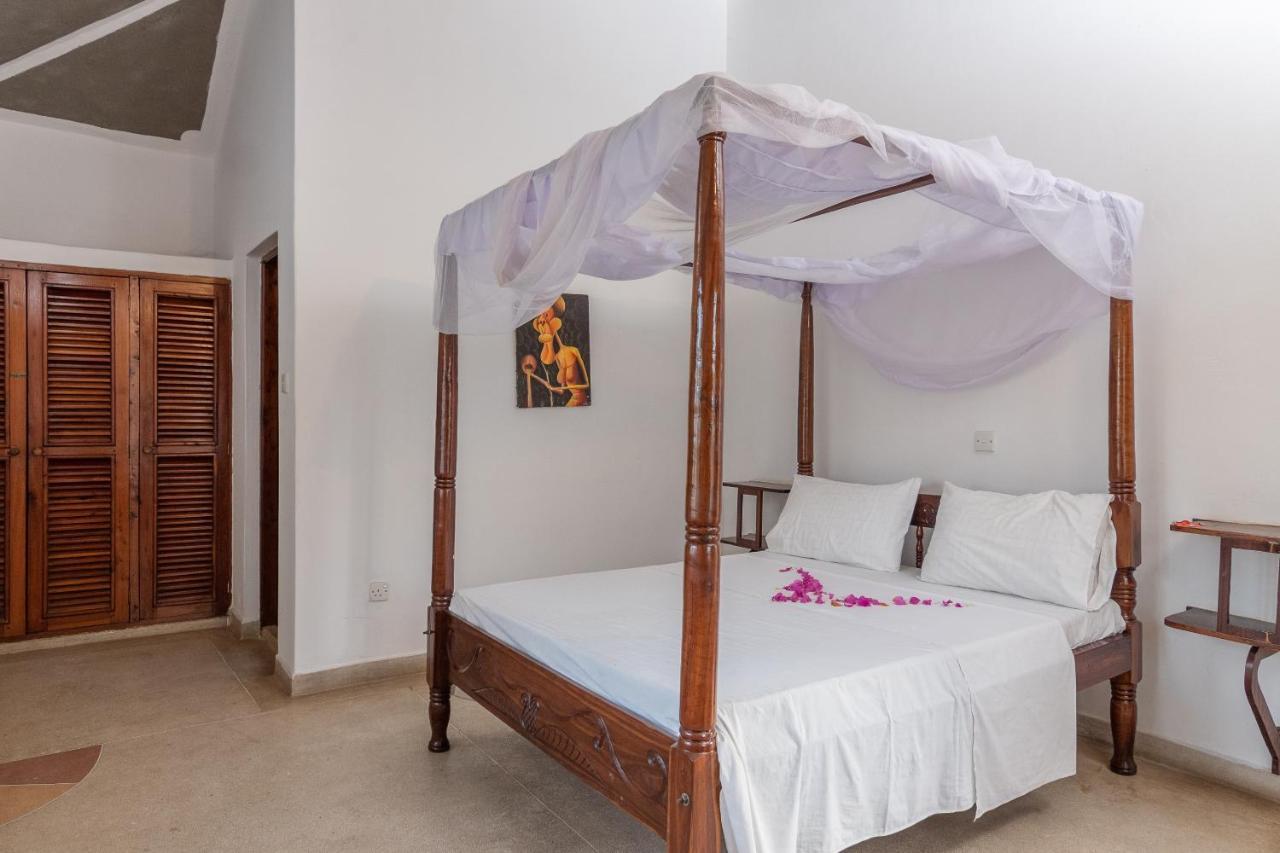 Joysvilla Family Holiday Home Malindi Exteriör bild