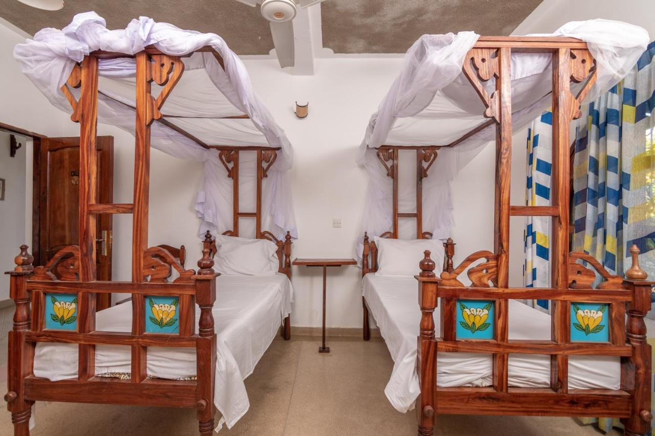 Joysvilla Family Holiday Home Malindi Exteriör bild